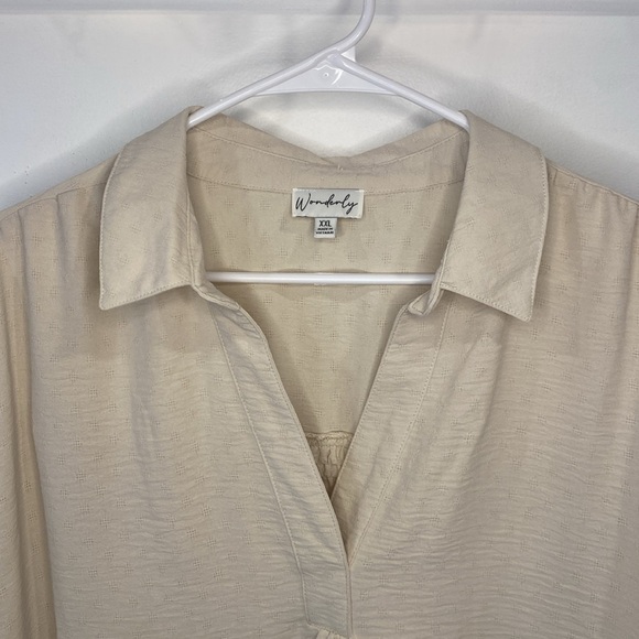 WONDERLY creamy-neck flowy blouse - Picture 2 of 11